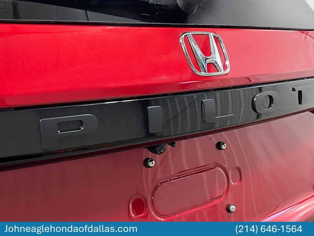 Thumbnail: 2026 Honda Pilot - 9