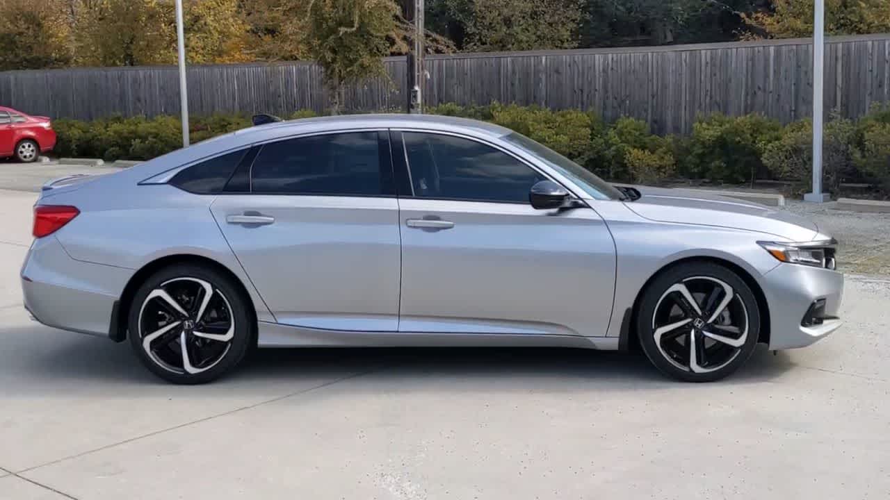 Thumbnail: 2022 Honda Accord - 9