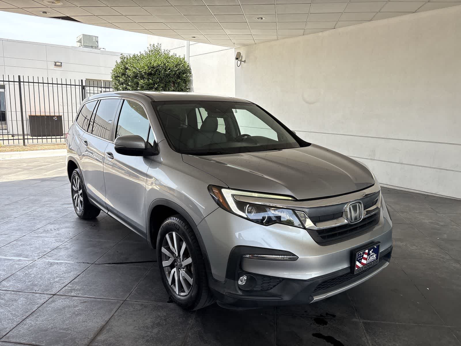 Thumbnail: 2019 Honda Pilot - 23