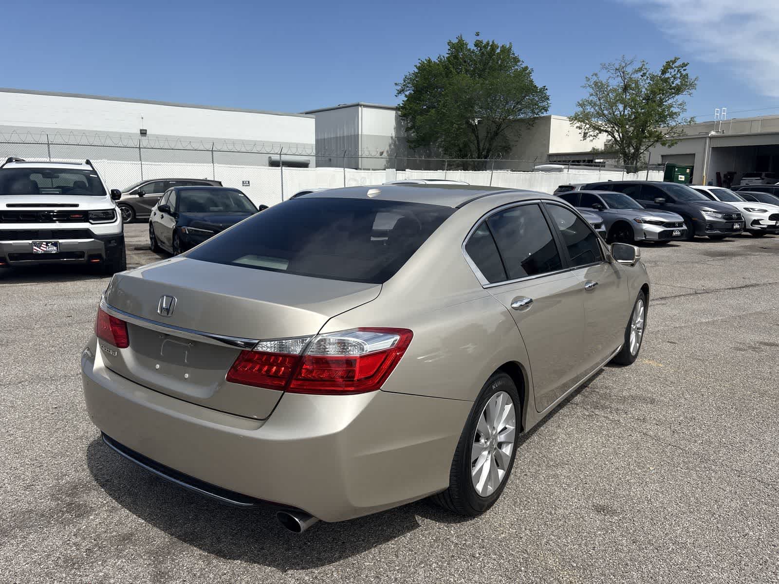 Thumbnail: 2013 Honda Accord - 6