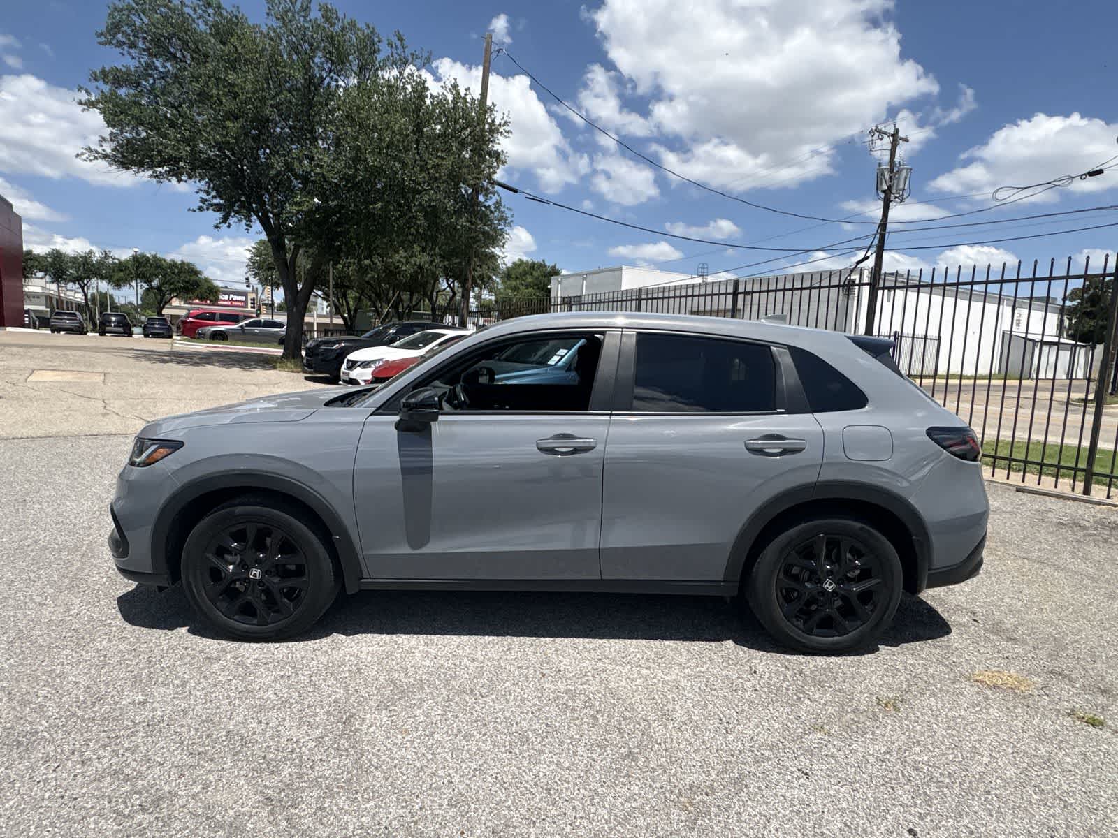 Thumbnail: 2024 Honda HR-V - 2