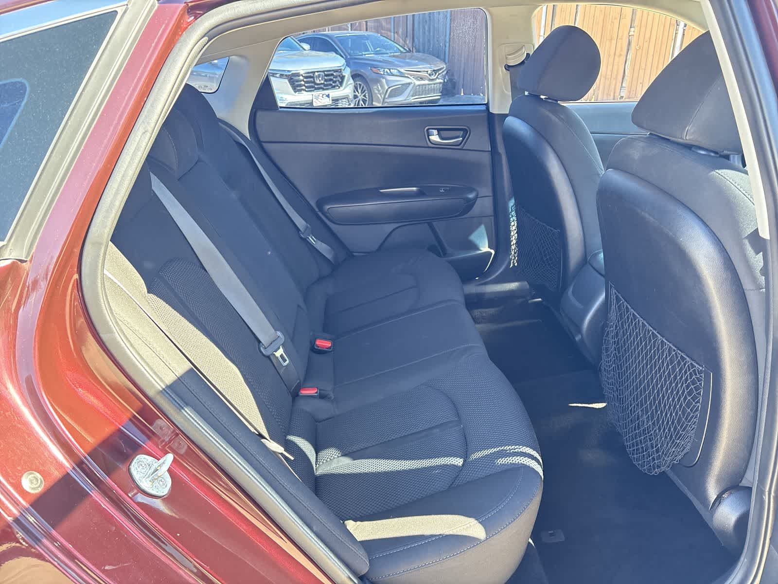 Thumbnail: 2020 Kia Optima - 12