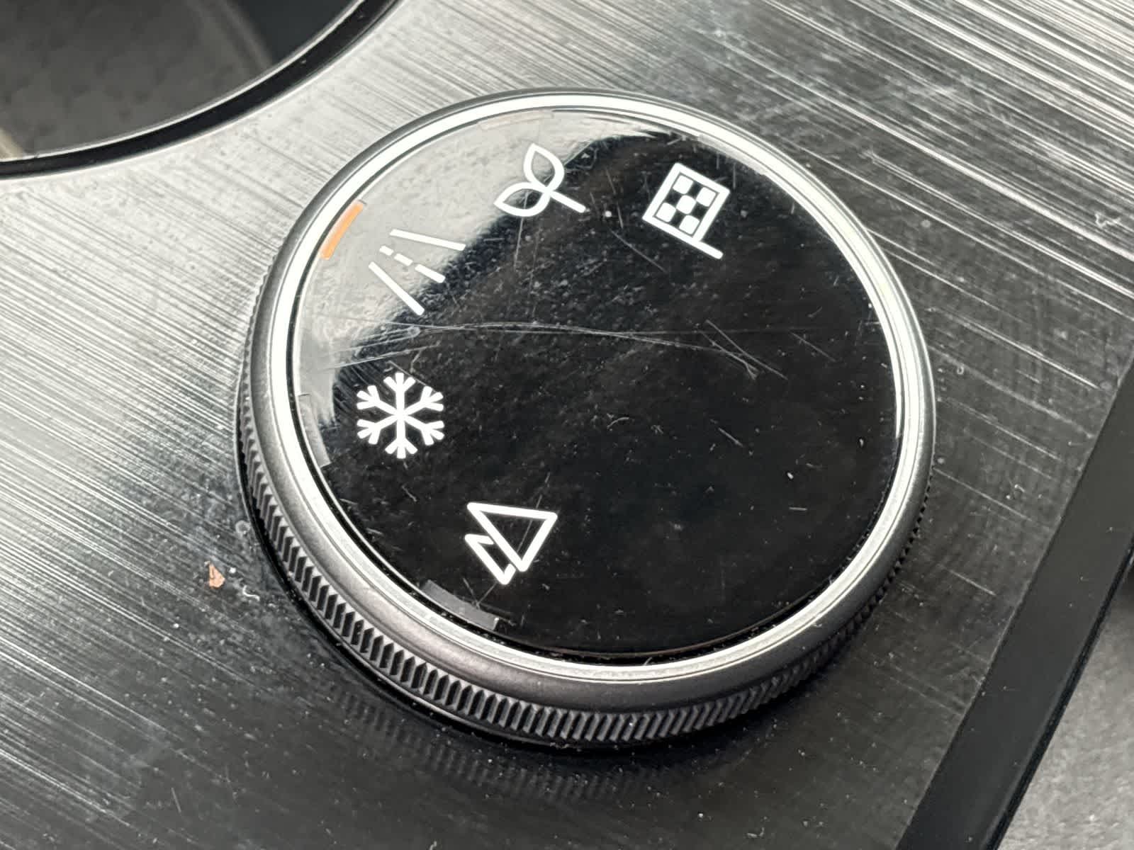 Thumbnail: 2025 Nissan Rogue - 32