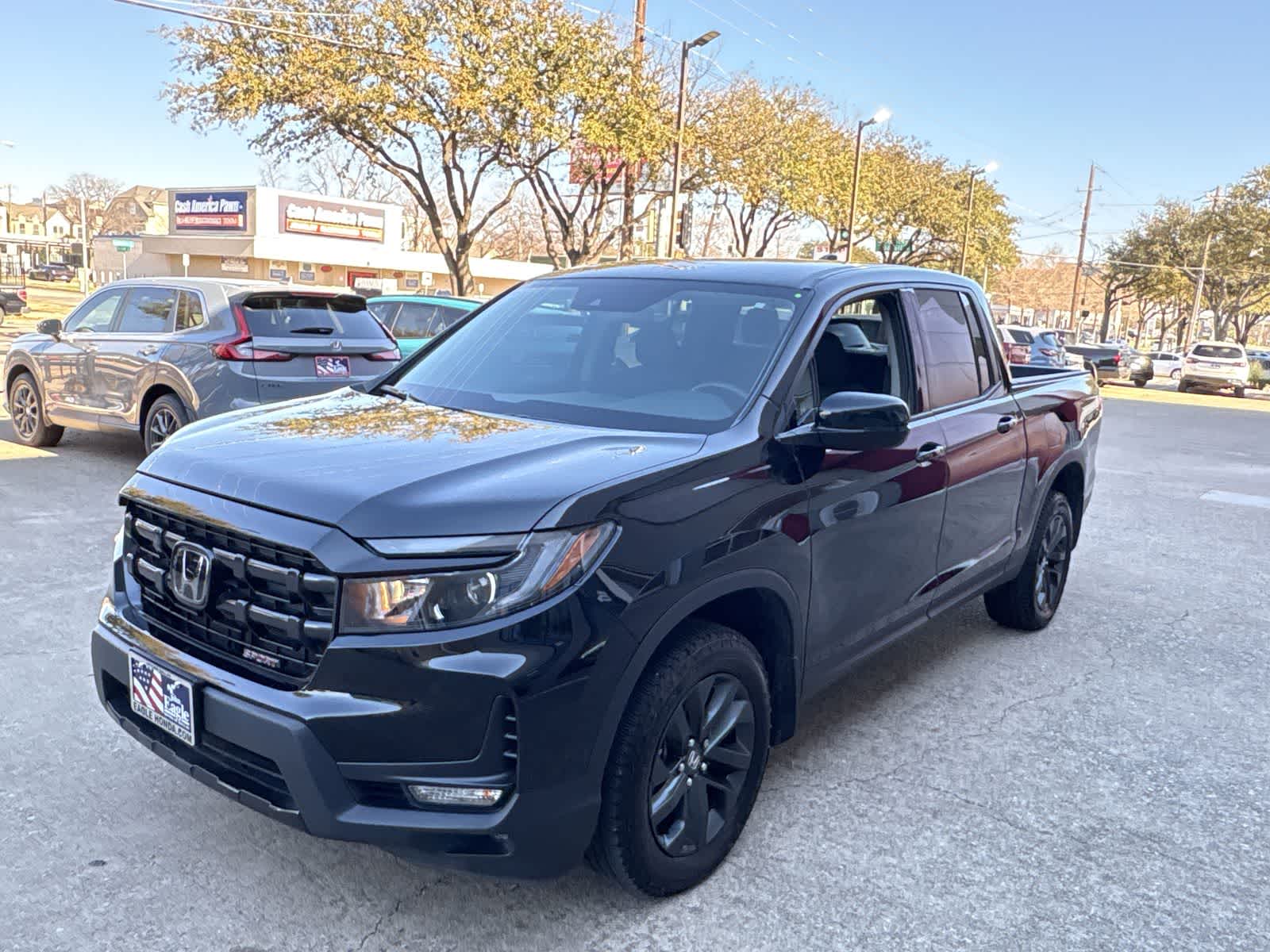 Thumbnail: 2025 Honda Ridgeline - 17