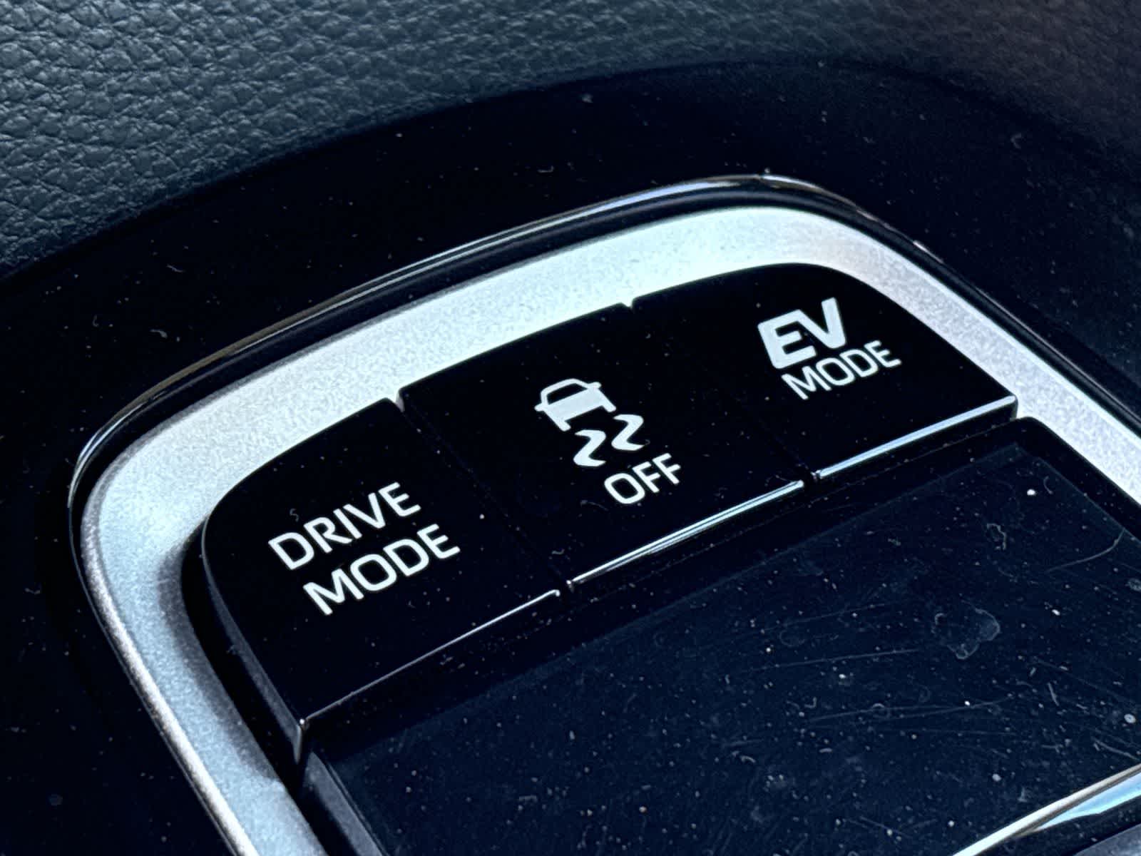 Thumbnail: 2025 Toyota Corolla - 23