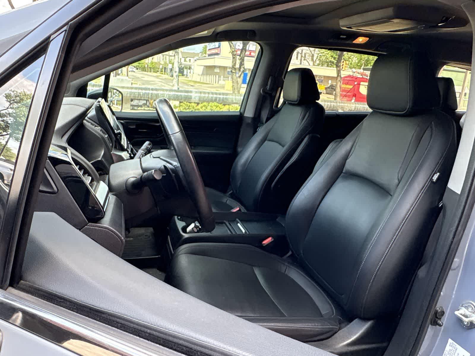 Thumbnail: 2023 Honda Odyssey - 13