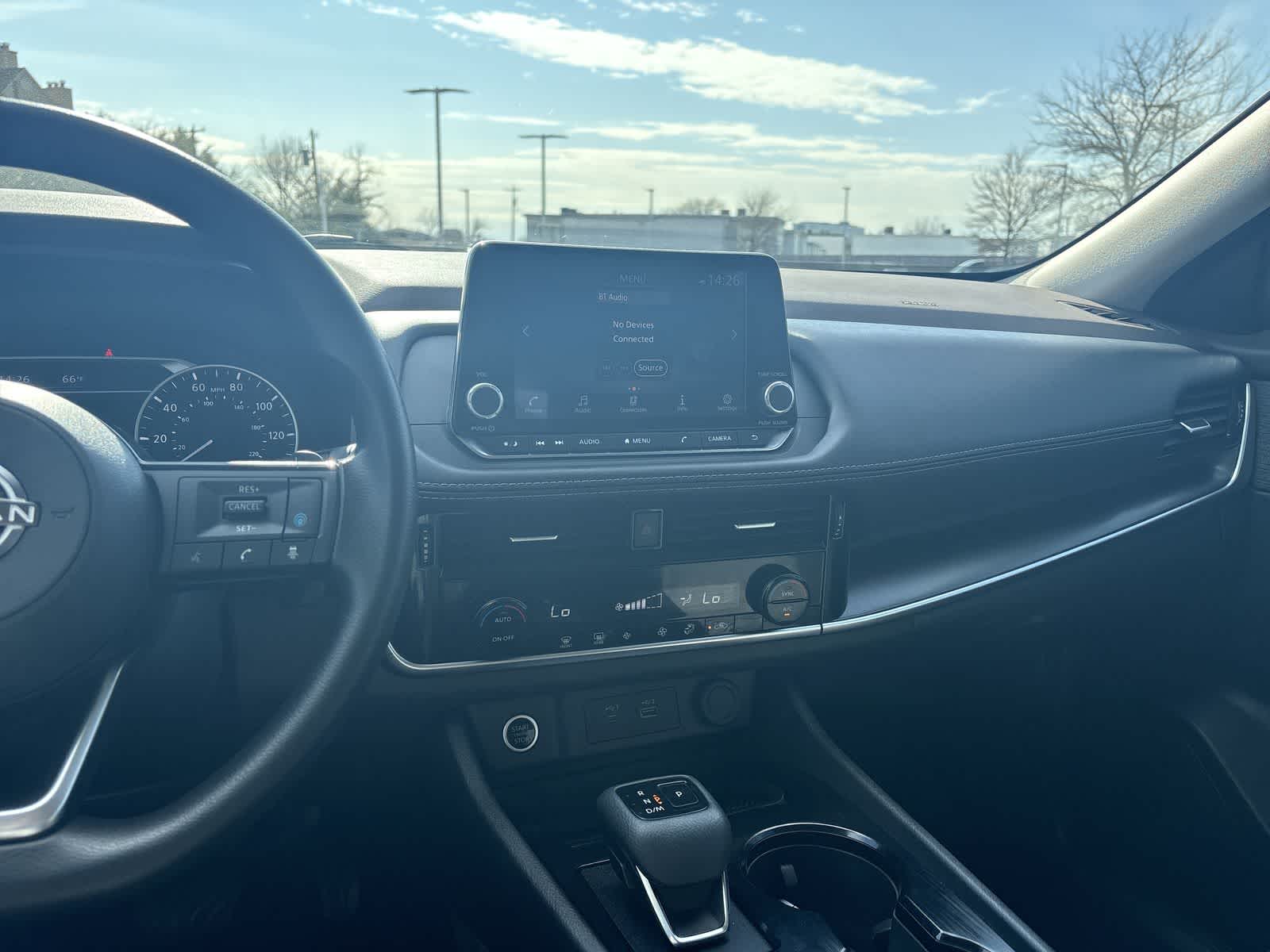 Thumbnail: 2023 Nissan Rogue - 15