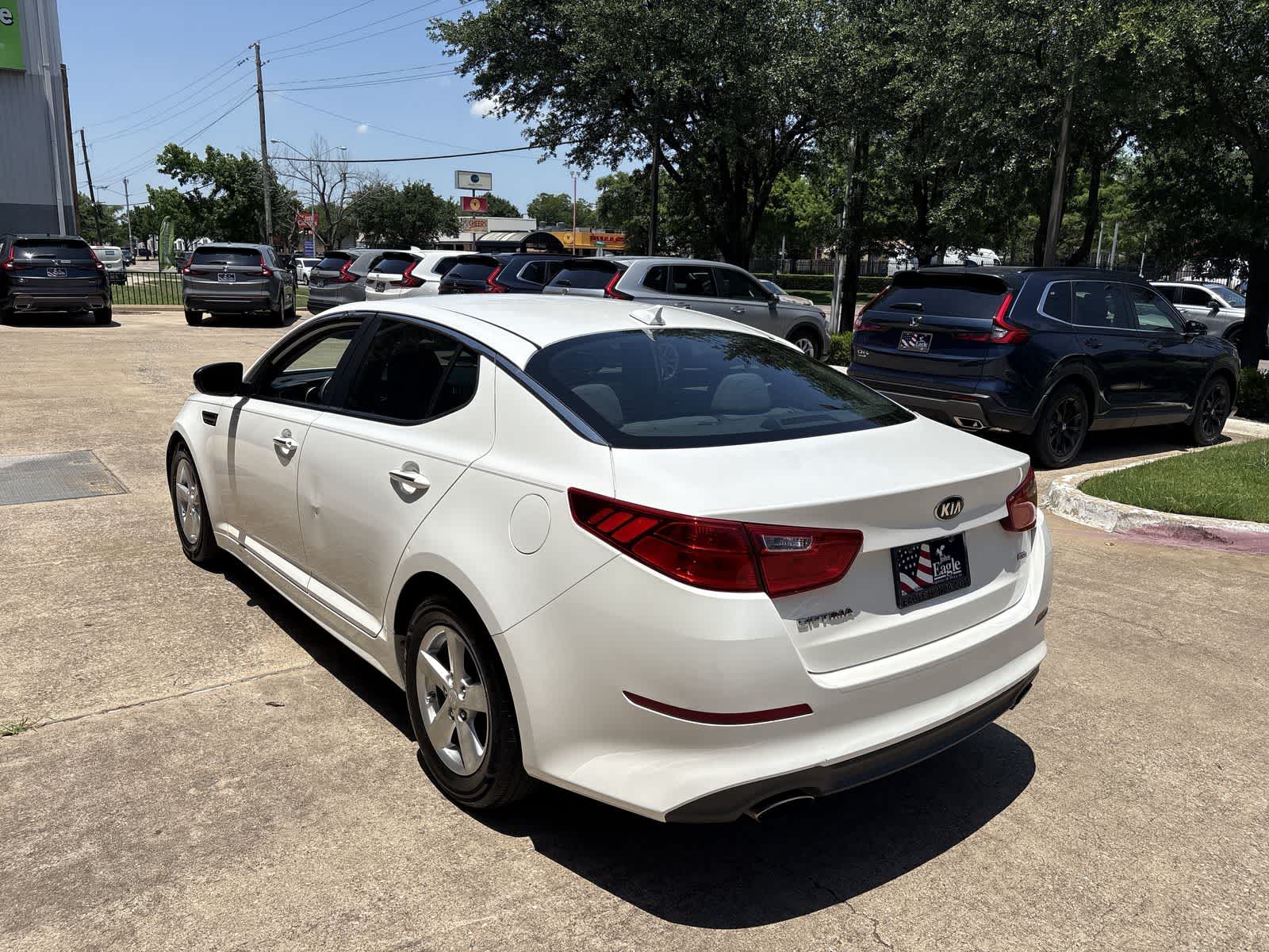 Thumbnail: 2015 Kia Optima - 4