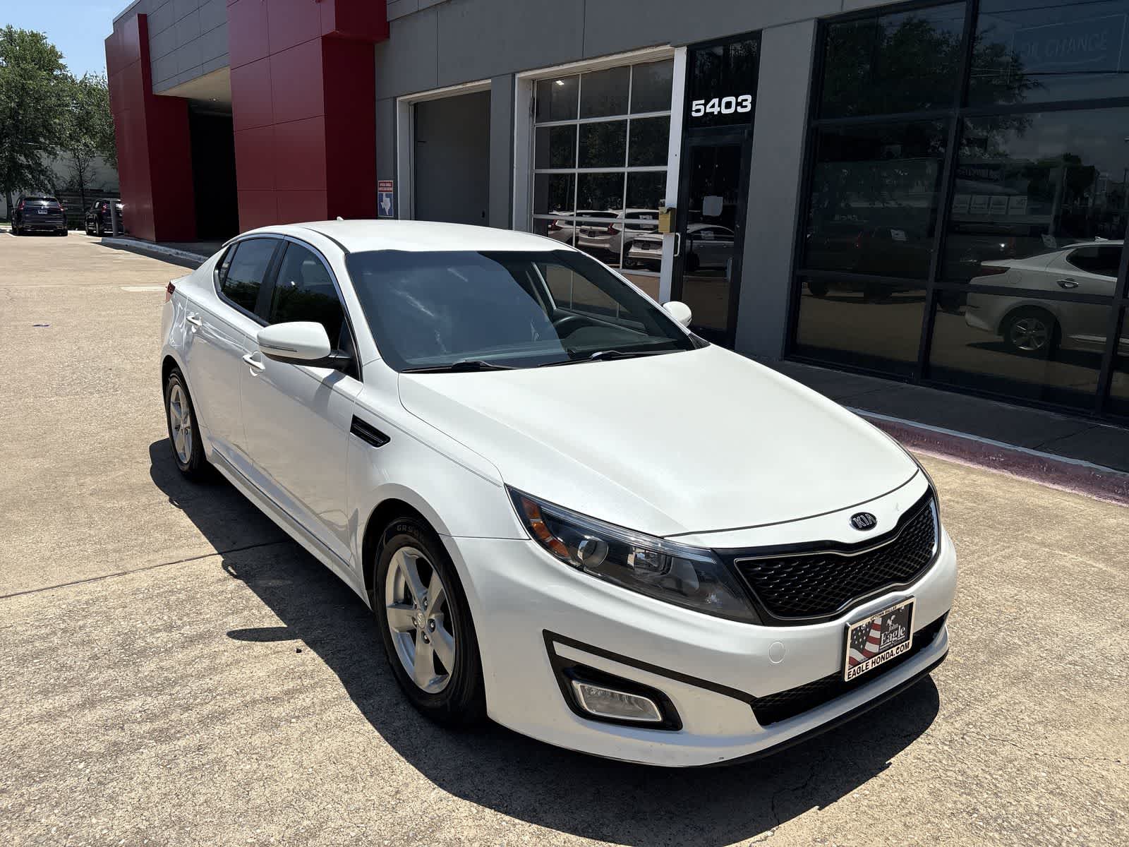 Thumbnail: 2015 Kia Optima - 22