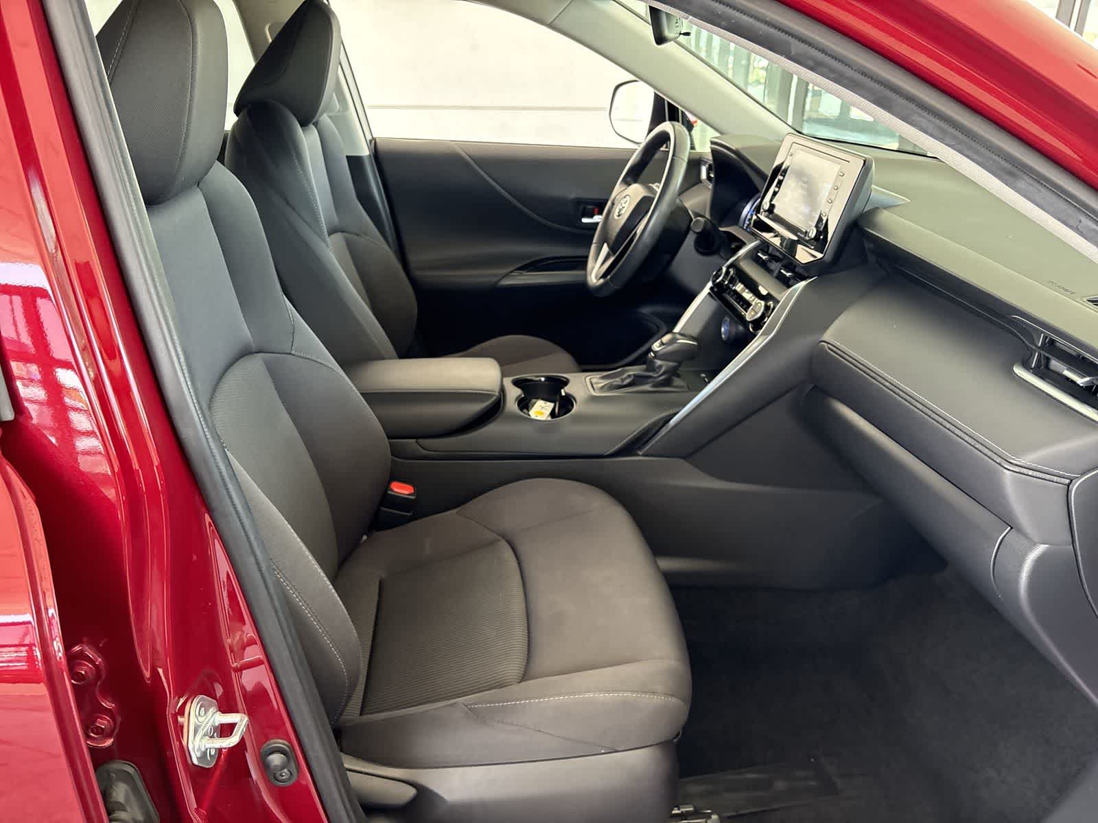 Thumbnail: 2021 Toyota Venza - 13