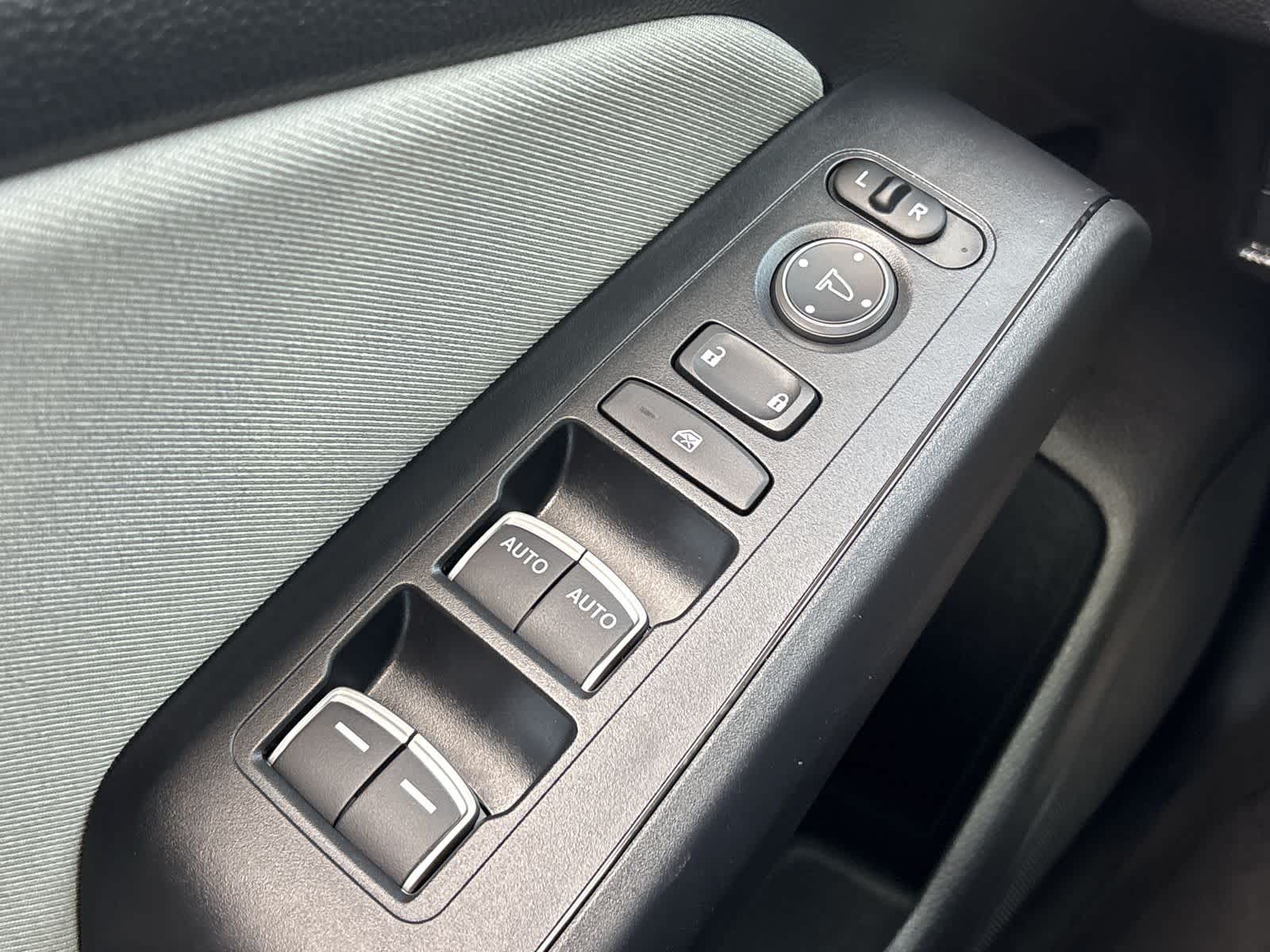 Thumbnail: 2023 Honda Civic - 31