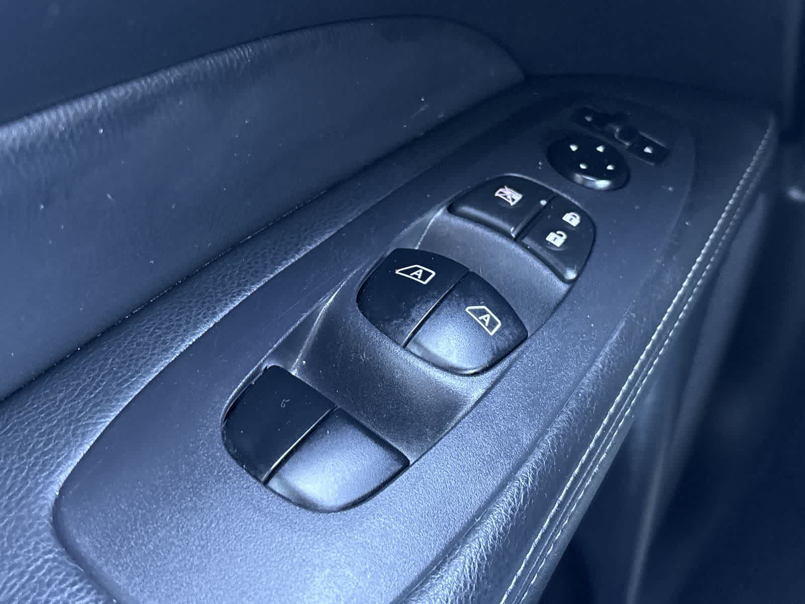 Thumbnail: 2020 Nissan Pathfinder - 32