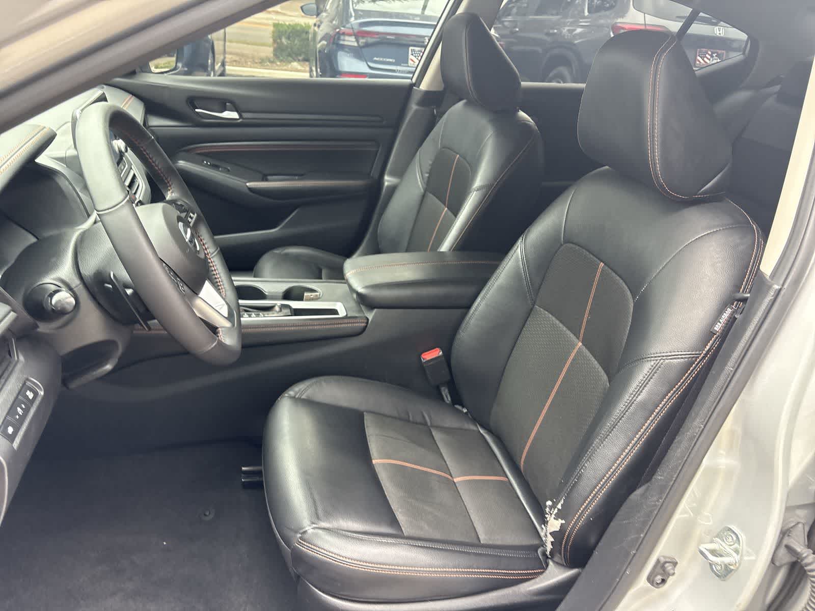 Thumbnail: 2022 Nissan Altima - 10