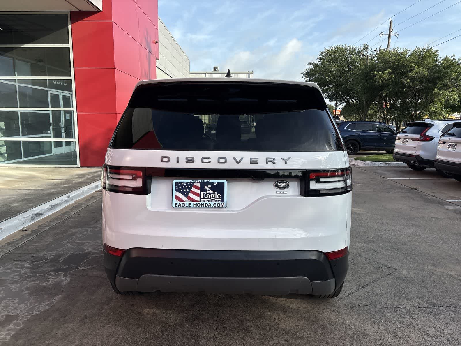 Thumbnail: 2019 Land Rover Discovery - 5