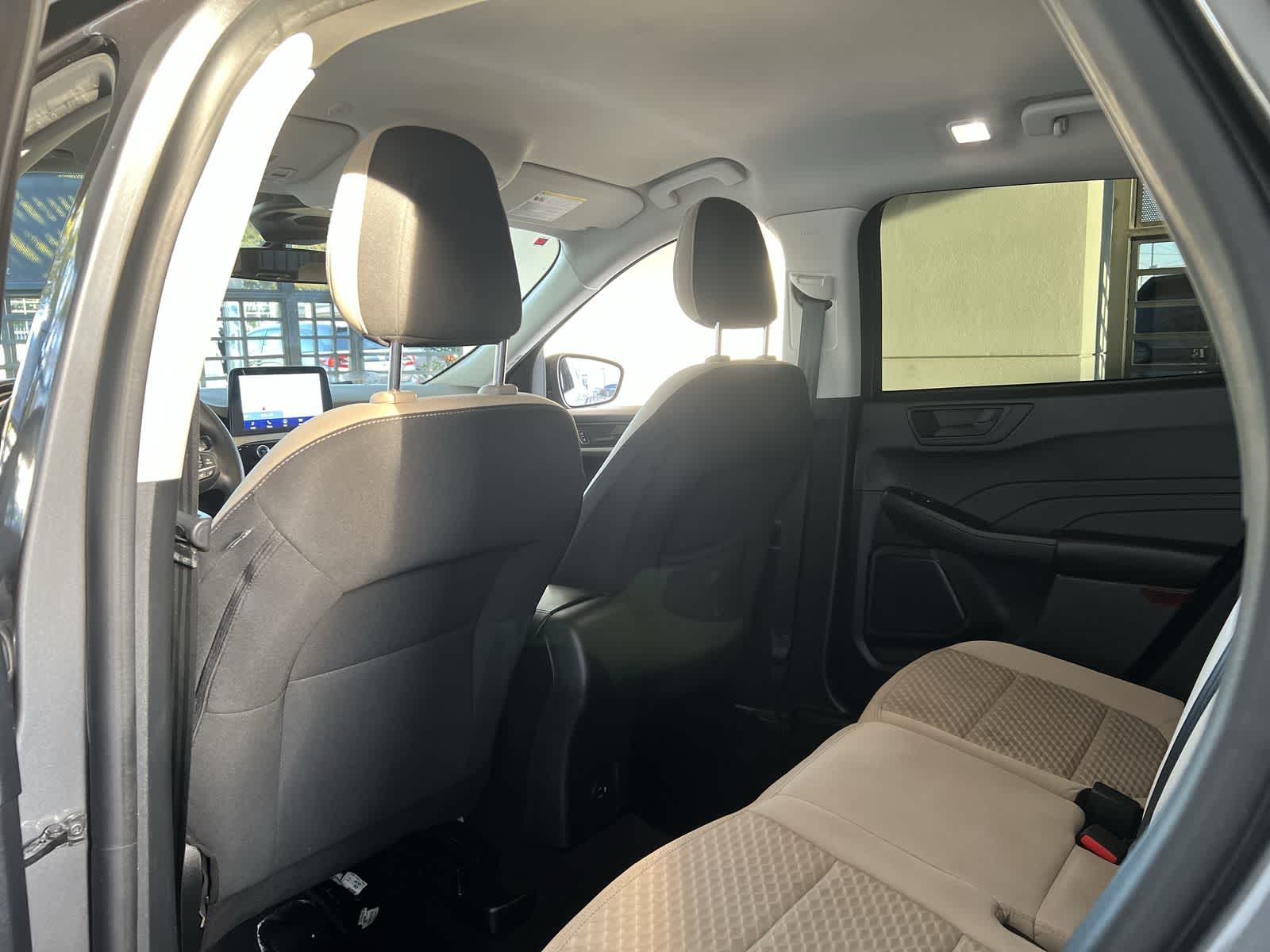 Thumbnail: 2022 Ford Escape - 11