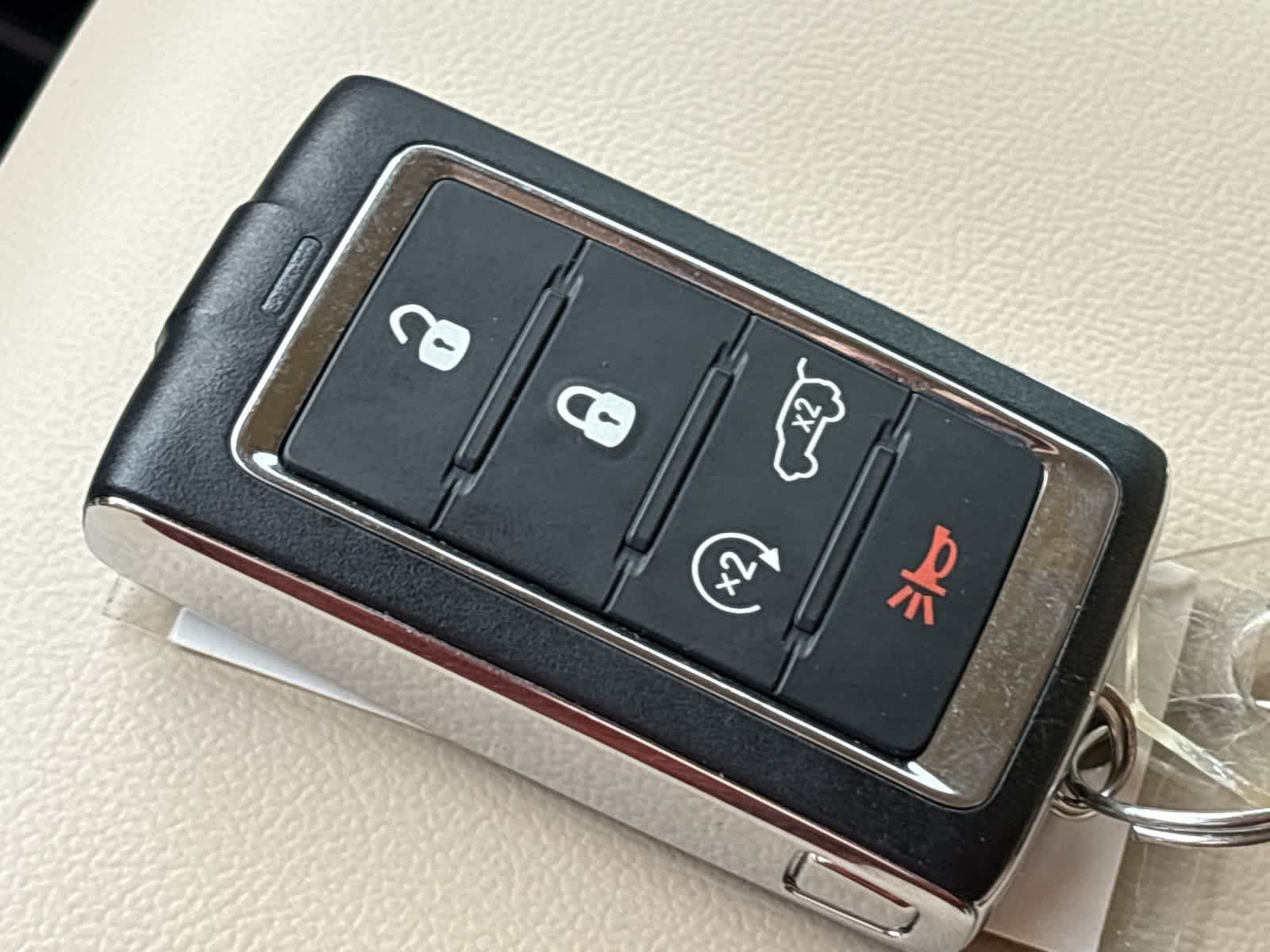 Thumbnail: 2022 Jeep Grand Cherokee - 40