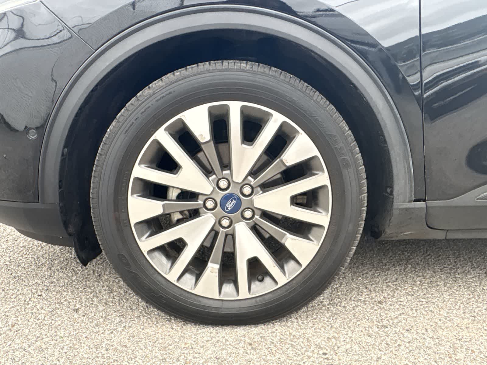 Thumbnail: 2020 Ford Escape - 12