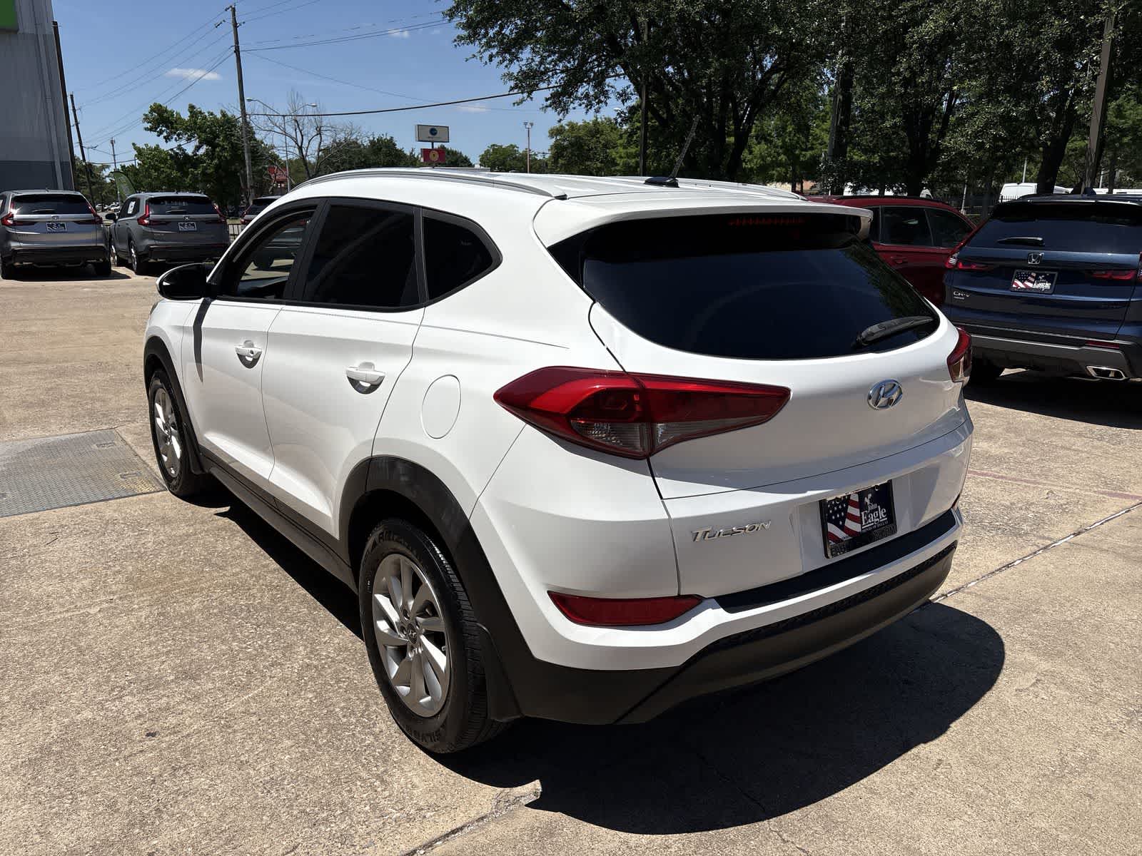 Thumbnail: 2017 Hyundai Tucson - 12