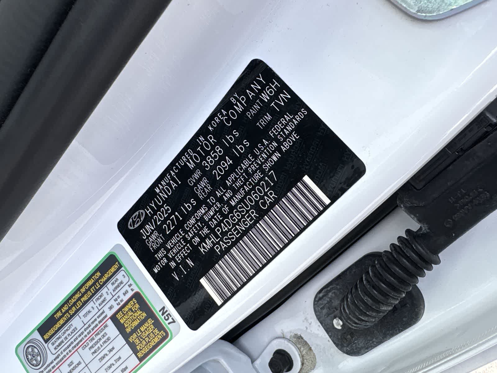 Thumbnail: 2025 Hyundai Elantra - 31