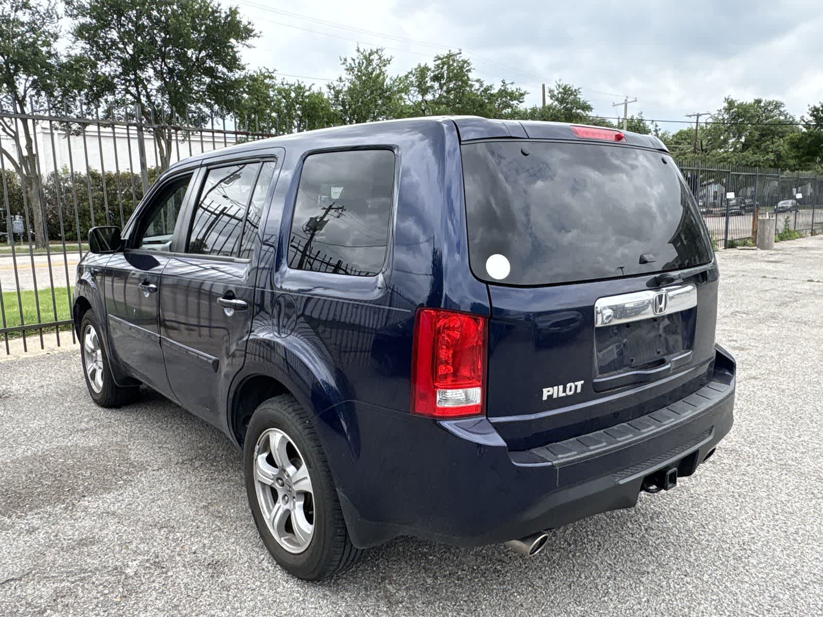 Thumbnail: 2013 Honda Pilot - 4