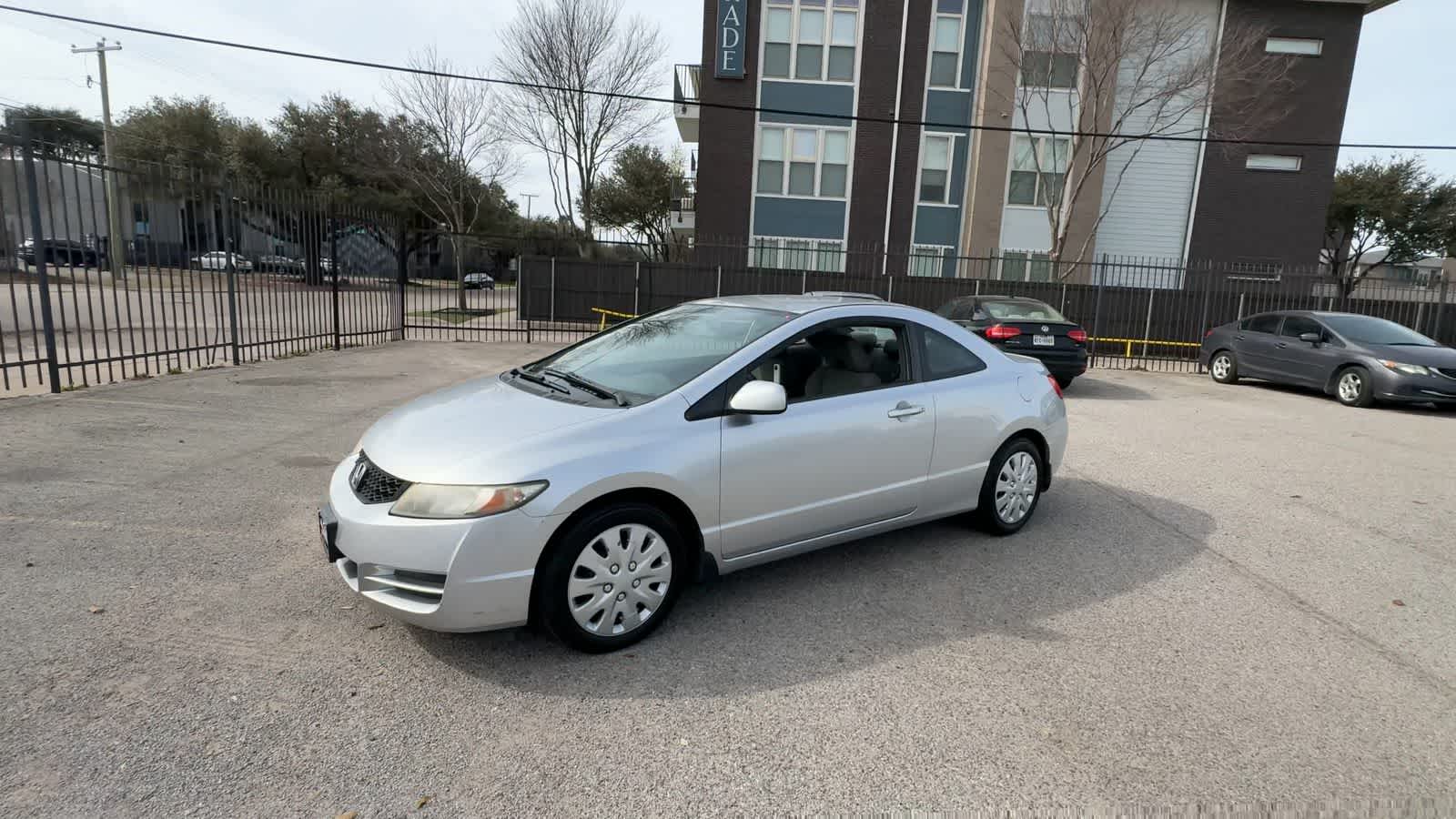 Thumbnail: 2011 Honda Civic - 4