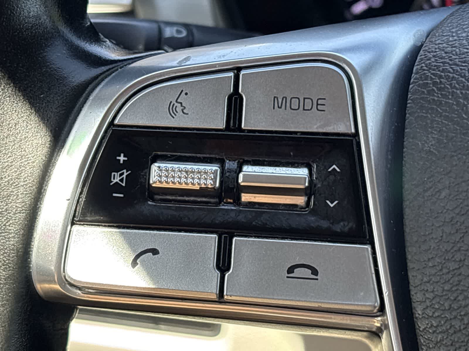 Thumbnail: 2020 Kia Telluride - 33