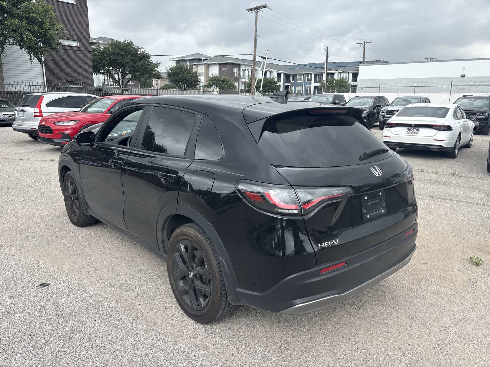 Thumbnail: 2023 Honda HR-V - 3