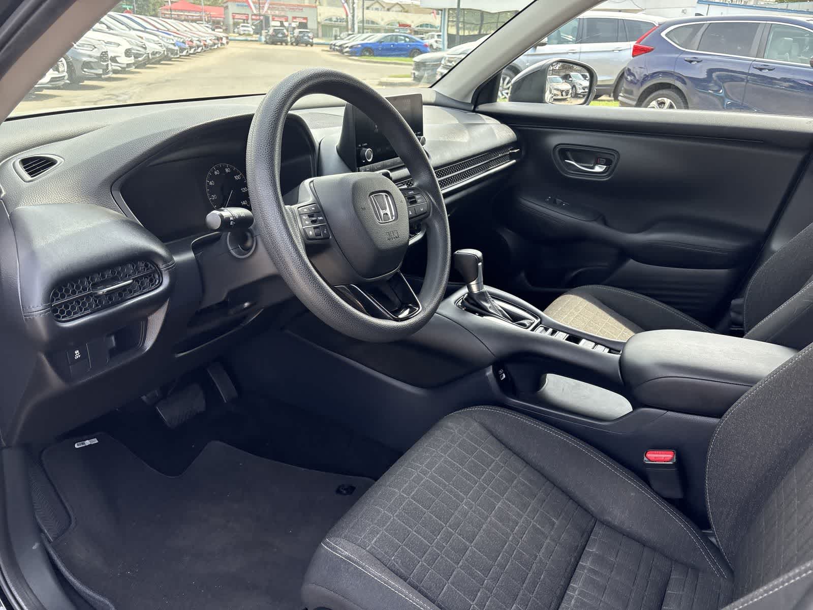 Thumbnail: 2023 Honda HR-V - 2