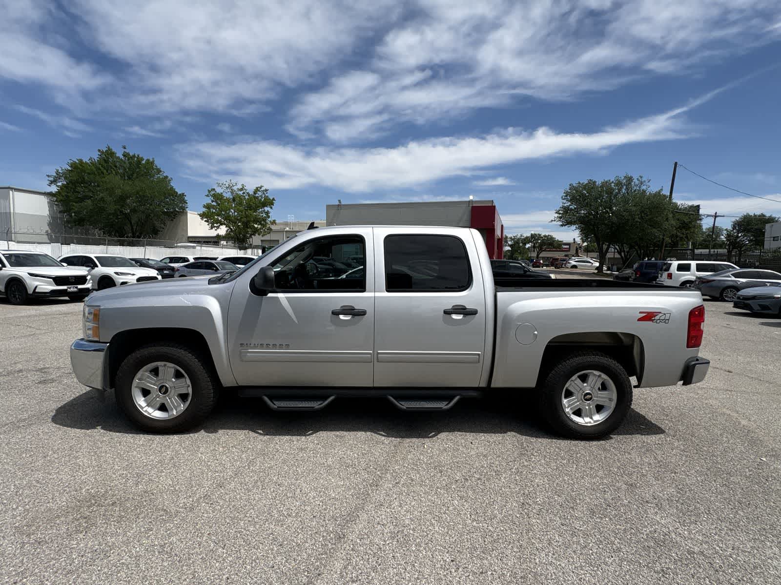 Thumbnail: 2012 Chevrolet Silverado 1500 - 3