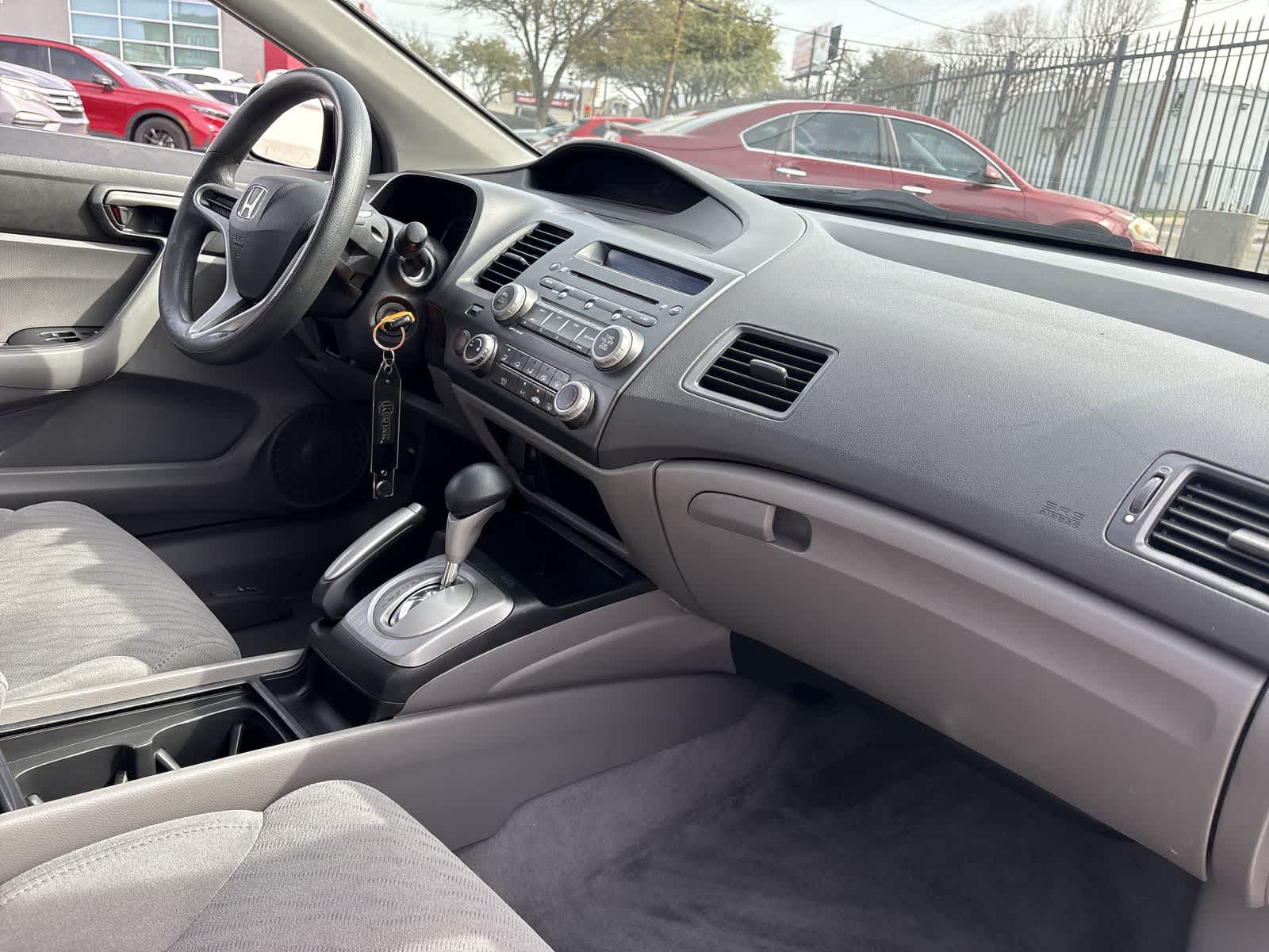 Thumbnail: 2011 Honda Civic - 25