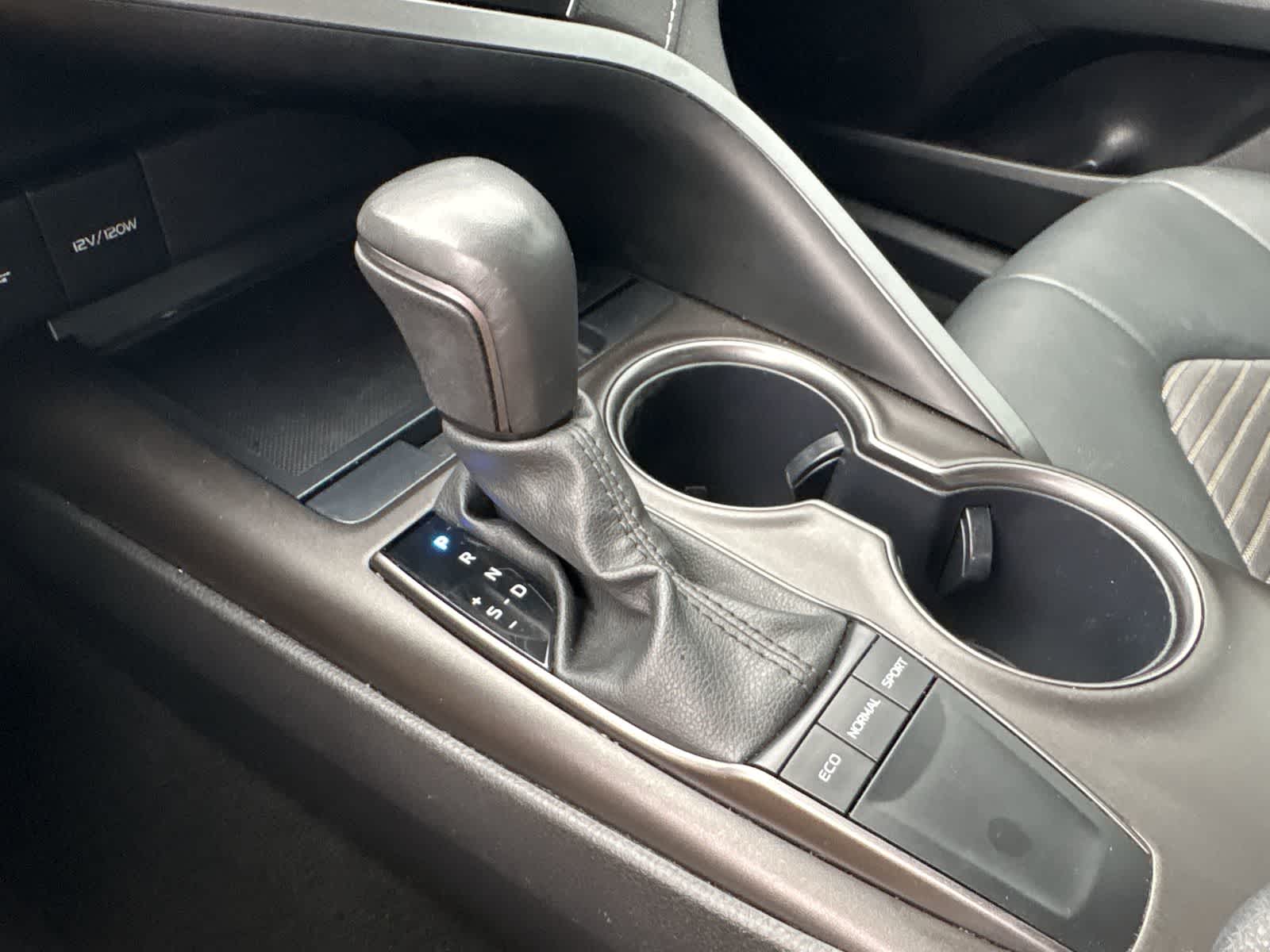 Thumbnail: 2024 Toyota Camry - 14