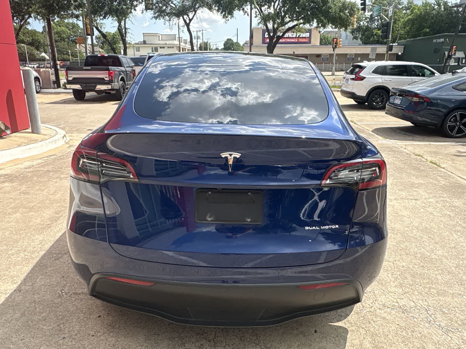 Thumbnail: 2022 Tesla Model Y - 4