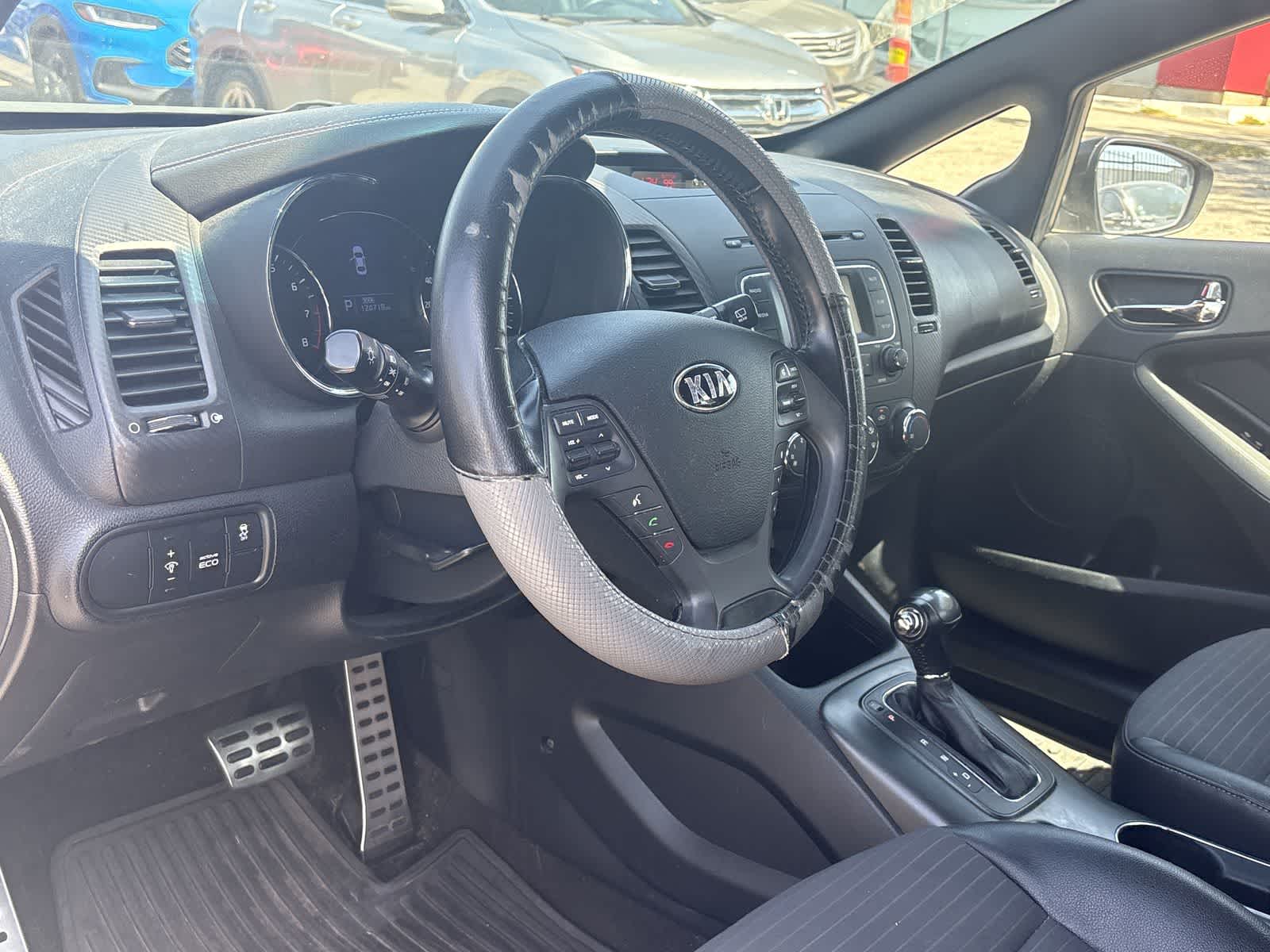 Used 2016 Kia Forte5 SX with VIN KNAFZ5A38G5636598 for sale in Dallas, TX