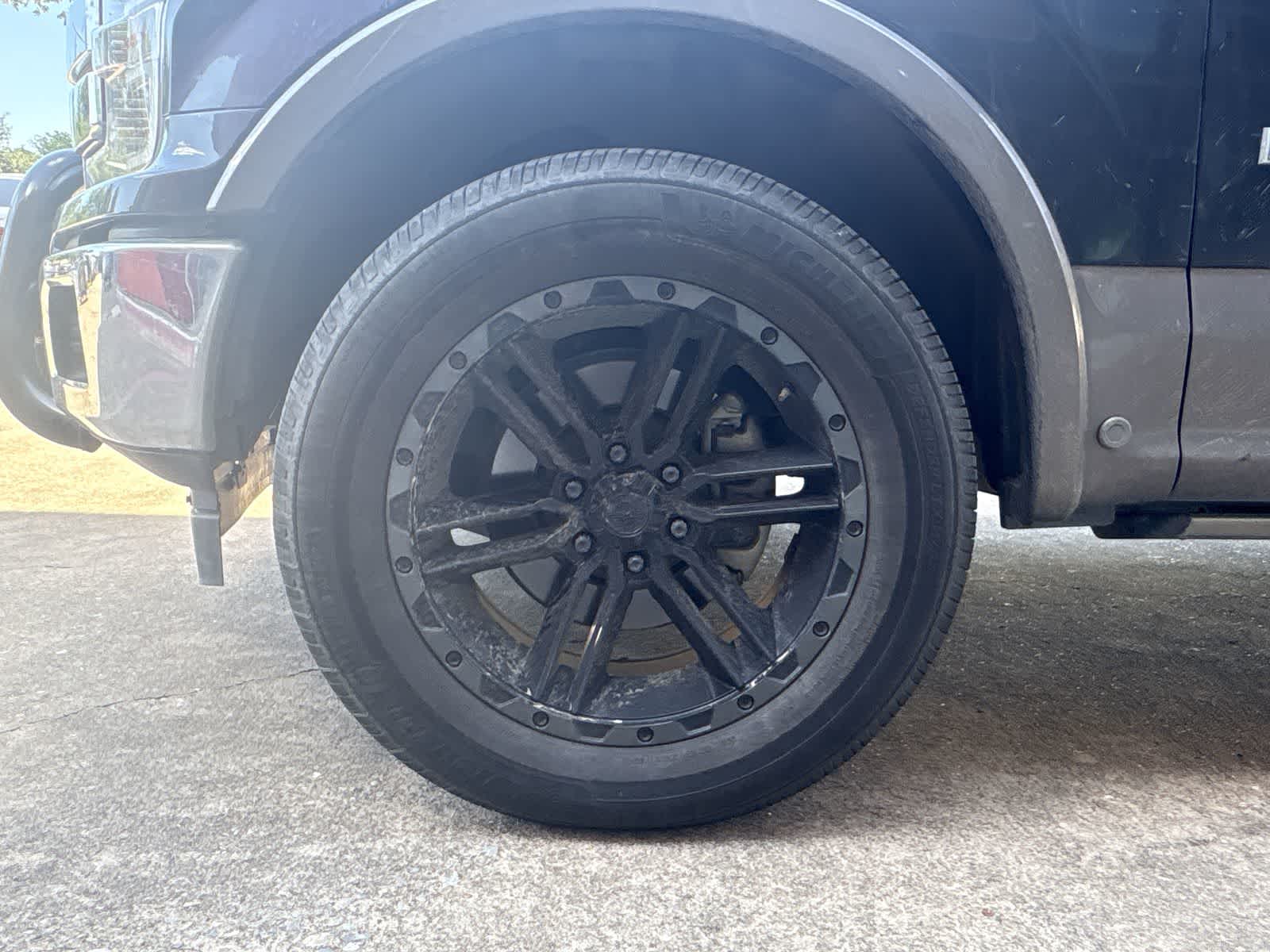 Thumbnail: 2019 Ford F-150 - 11