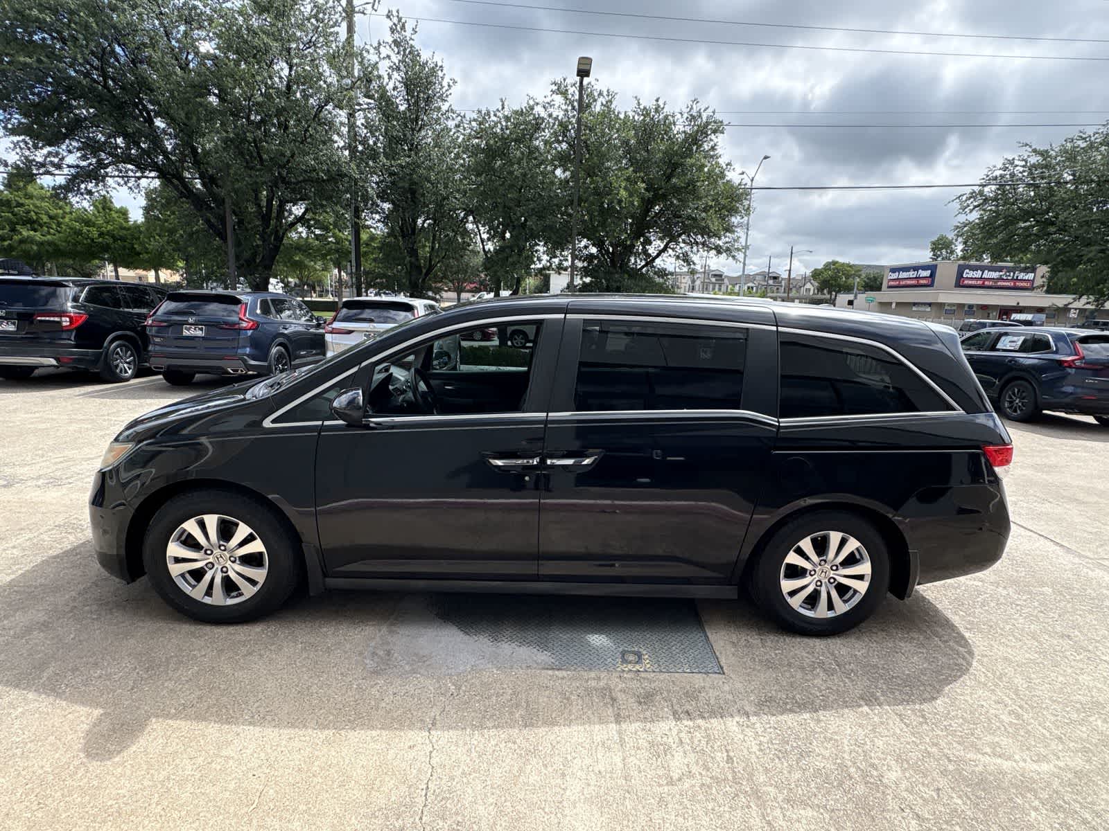 Thumbnail: 2014 Honda Odyssey - 2