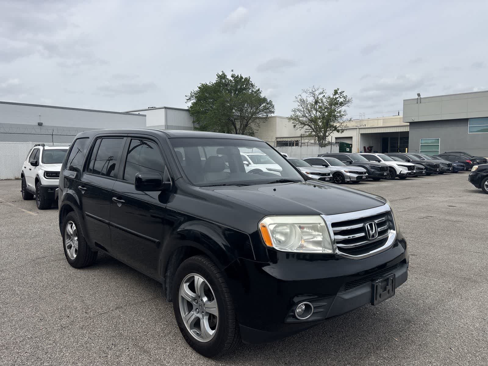 Thumbnail: 2013 Honda Pilot - 8