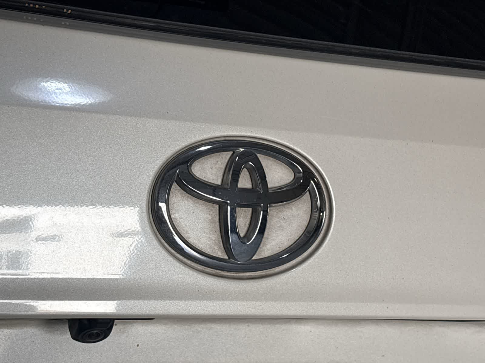 Thumbnail: 2020 Toyota Highlander - 23