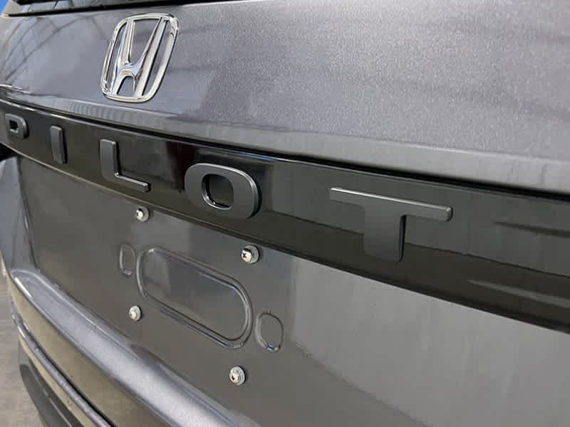 2025 Honda Pilot Elite 5