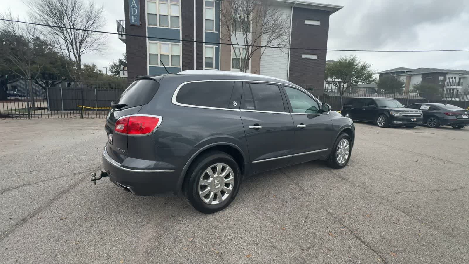 Thumbnail: 2013 Buick Enclave - 8