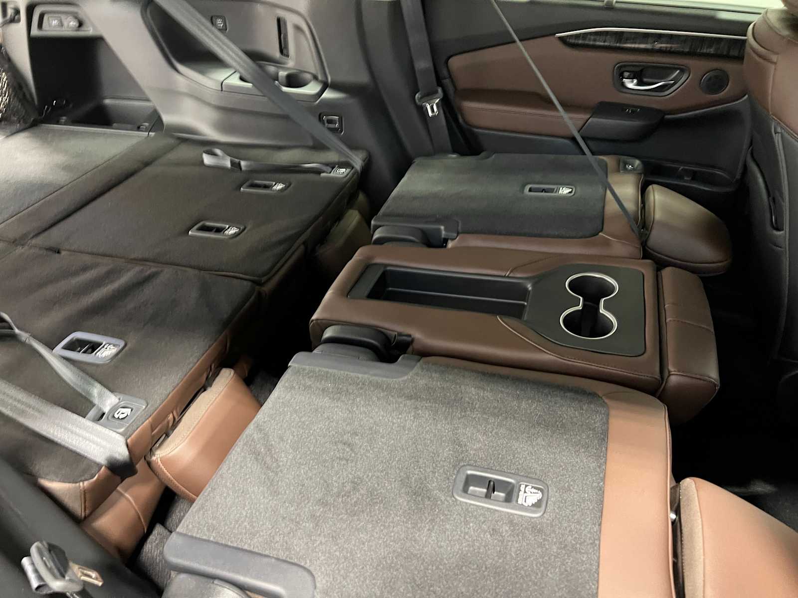 2025 Honda Pilot Elite 41