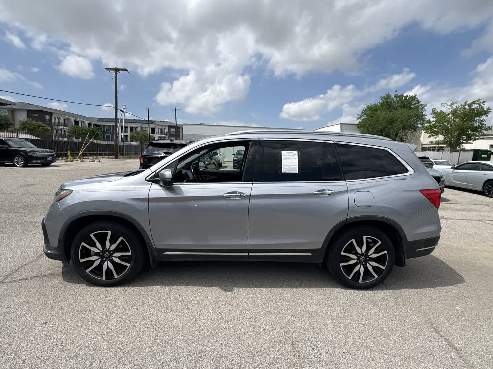 Thumbnail: 2020 Honda Pilot - 3