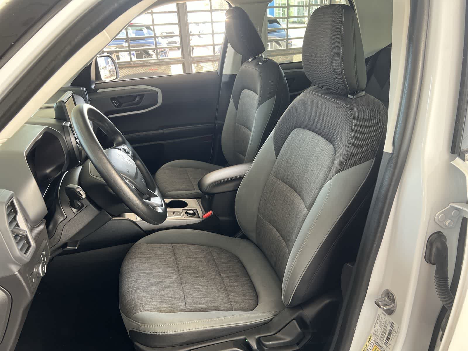 Thumbnail: 2021 Ford Bronco Sport - 10