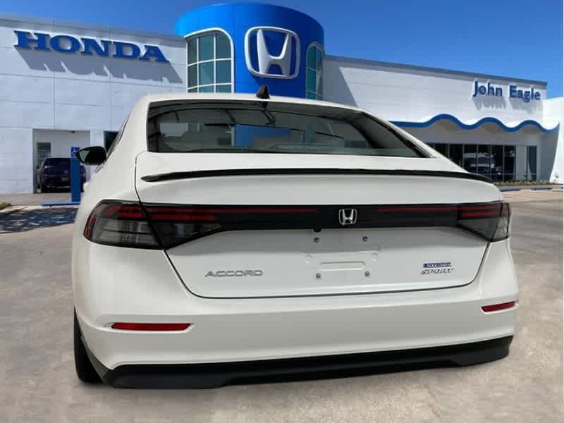 2025 Honda Accord Hybrid Sport photo 4