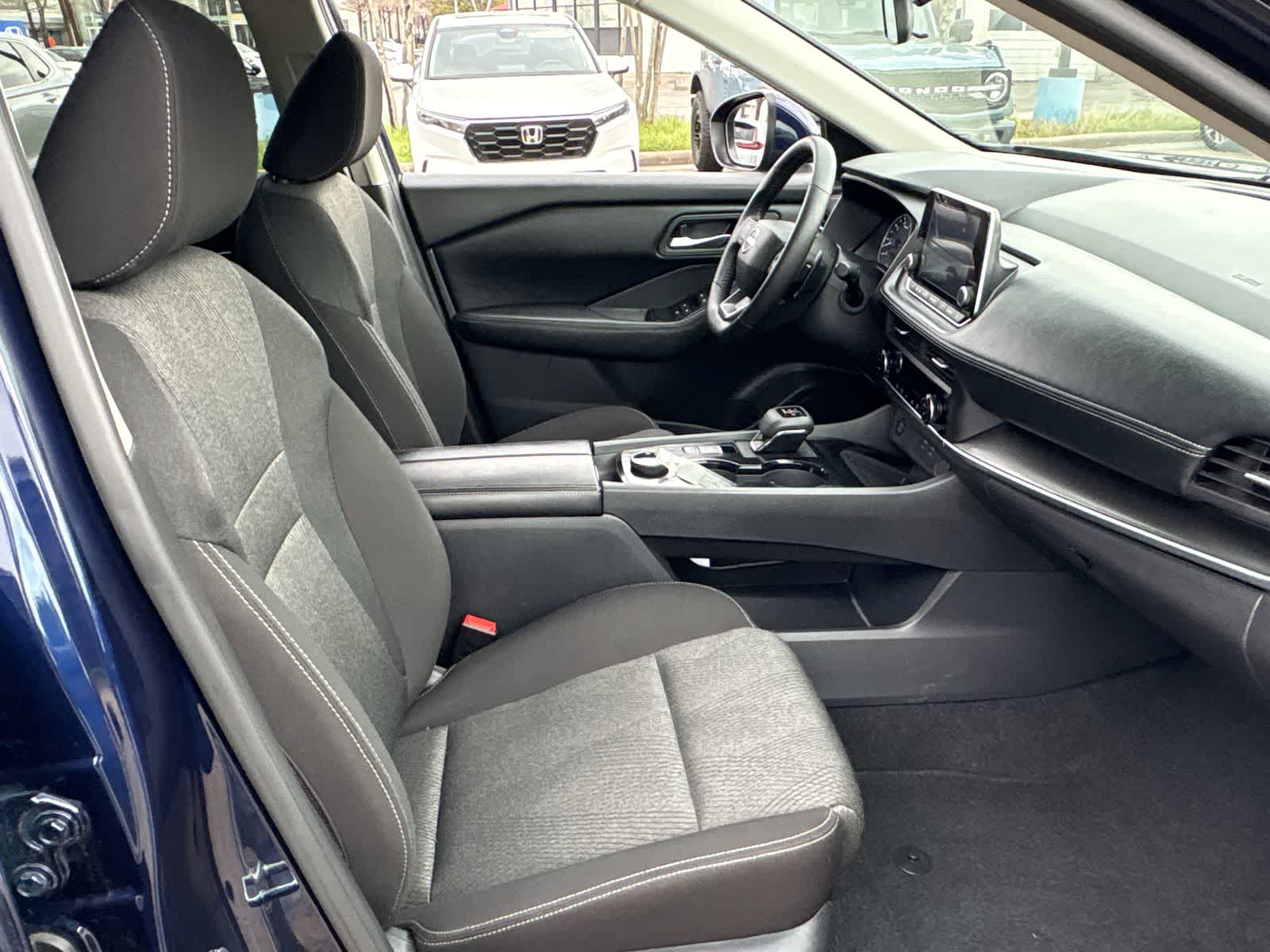 Thumbnail: 2025 Nissan Rogue - 25