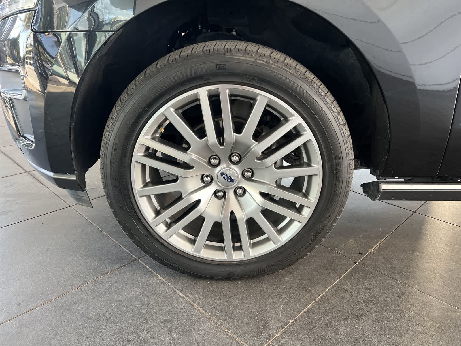 Thumbnail: 2023 Ford Expedition MAX - 8