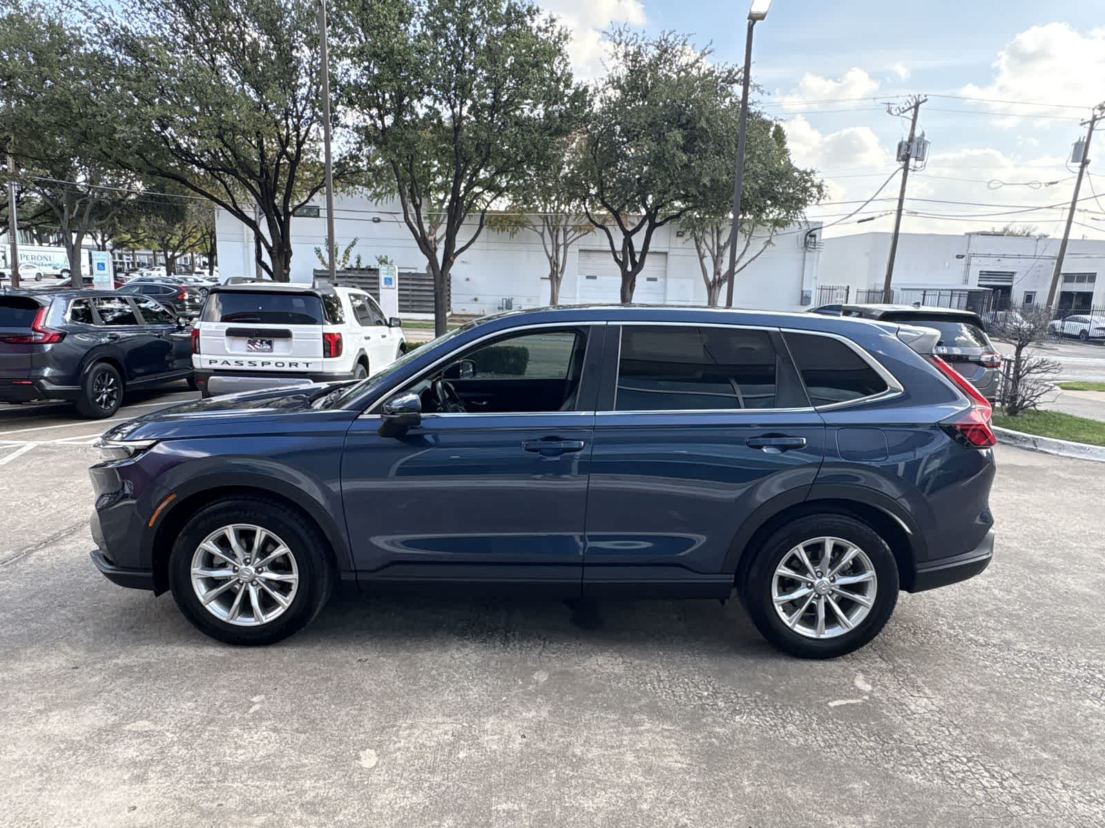 2024 Honda CR-V EX-L photo 2