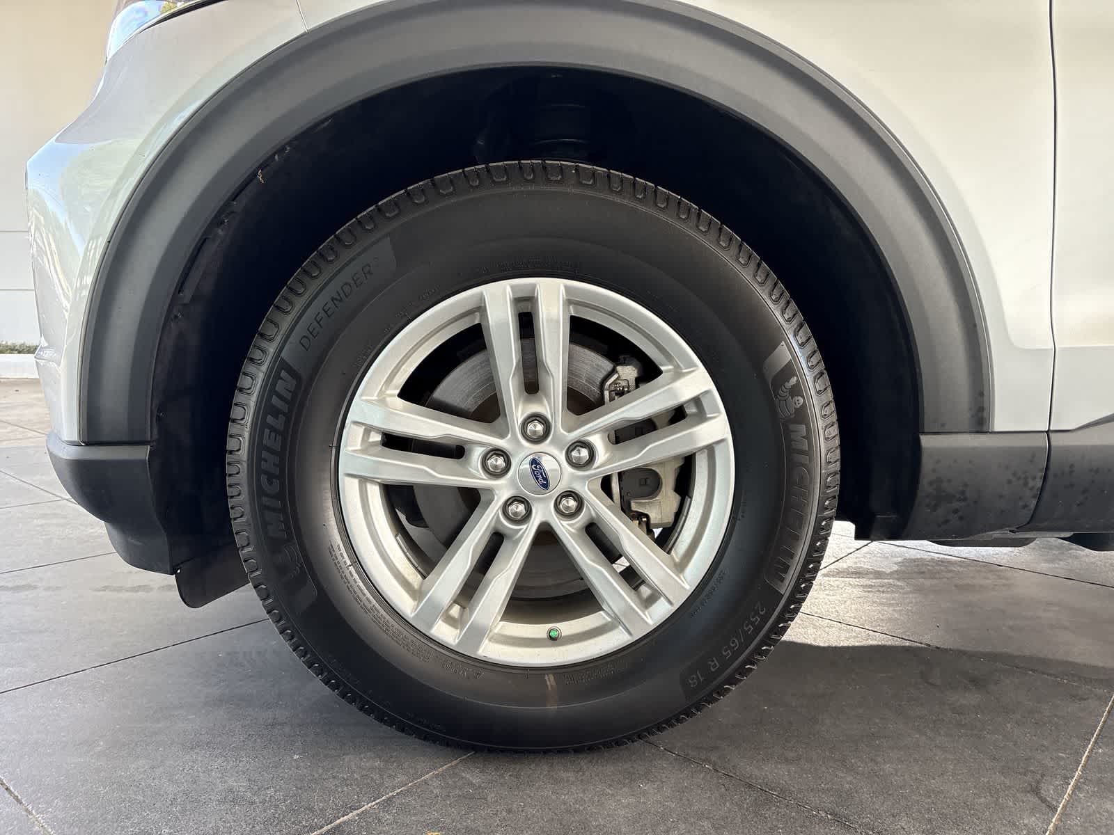 Thumbnail: 2022 Ford Explorer - 8