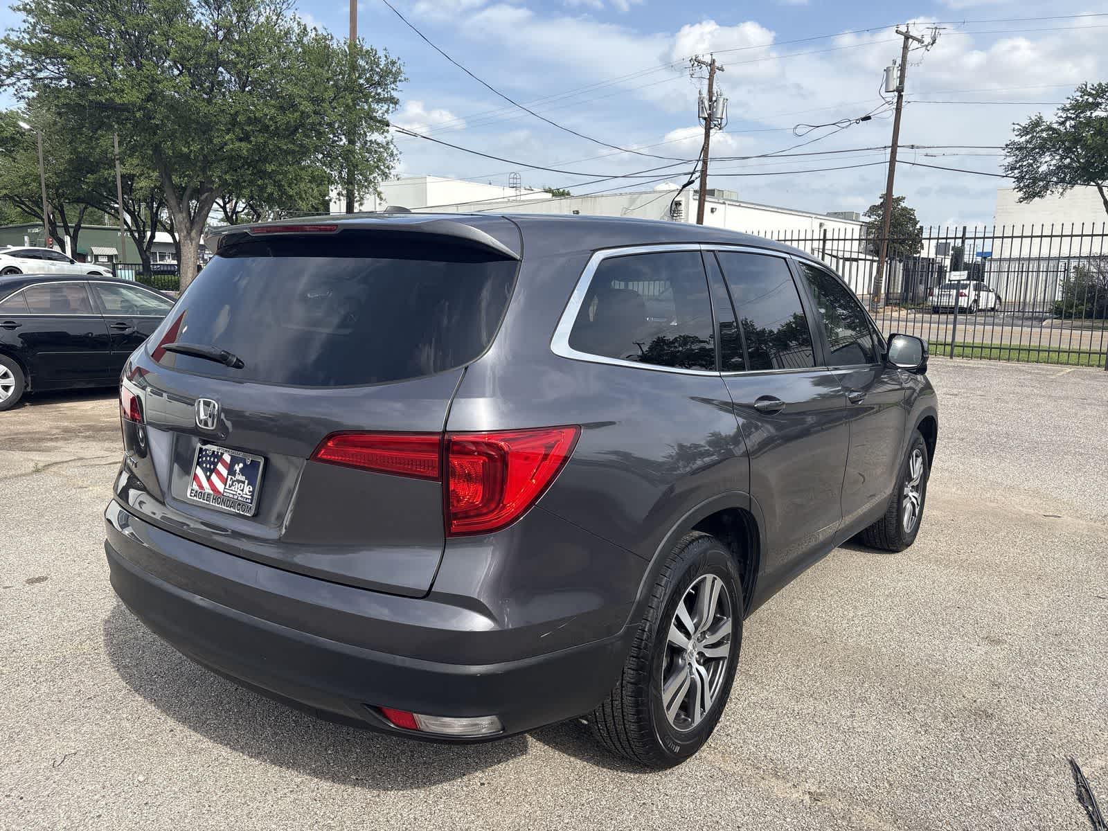 Thumbnail: 2018 Honda Pilot - 6