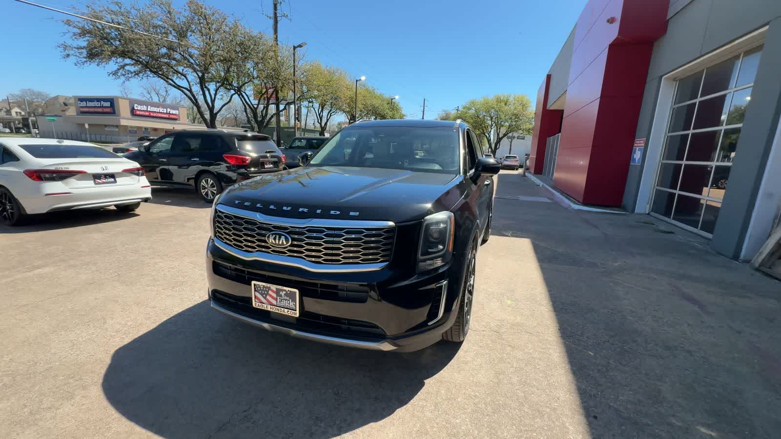 Thumbnail: 2020 Kia Telluride - 3