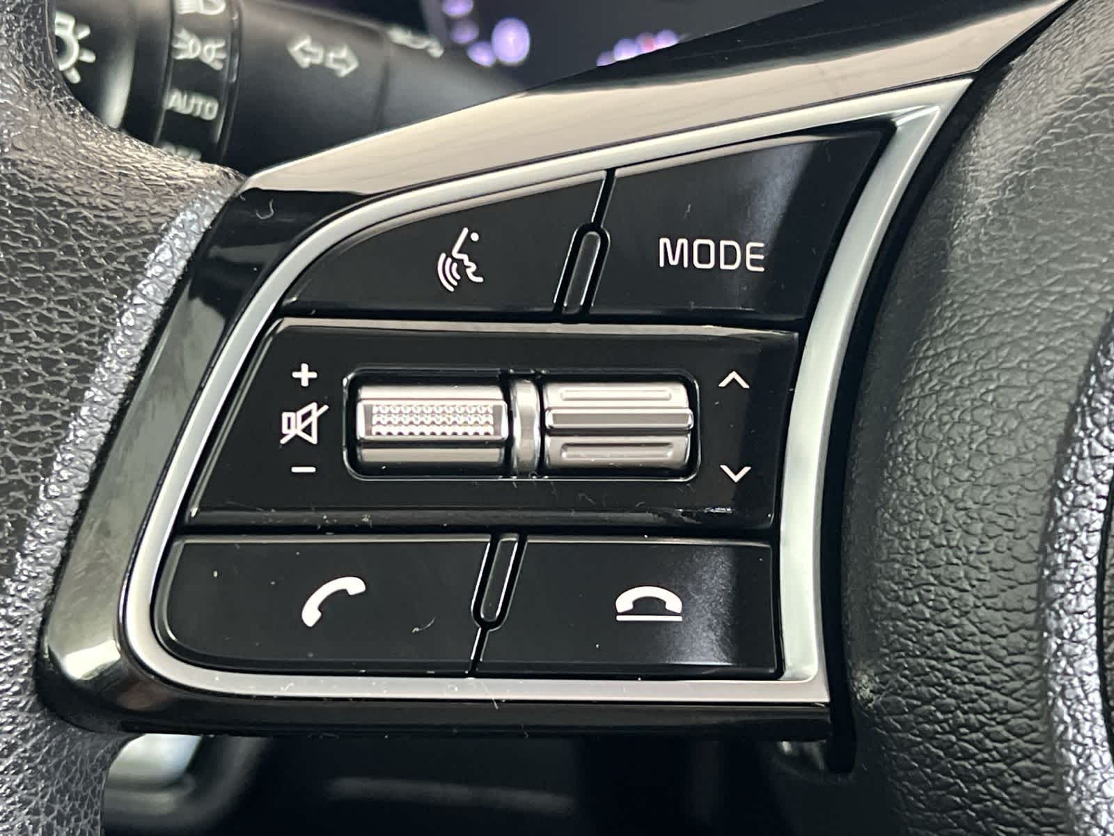 Thumbnail: 2019 Kia Forte - 25